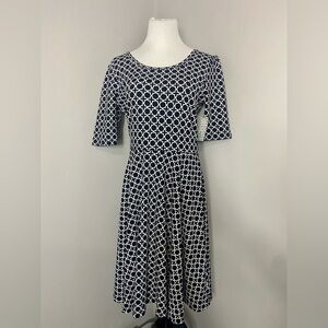 LuLaRoe Nicole Dress Black and White Geometric Textured Fabric A-Line